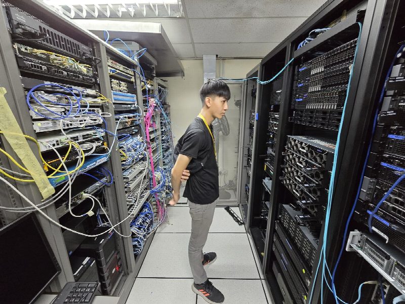 Ryzen engineers at work — on-site delivery photo